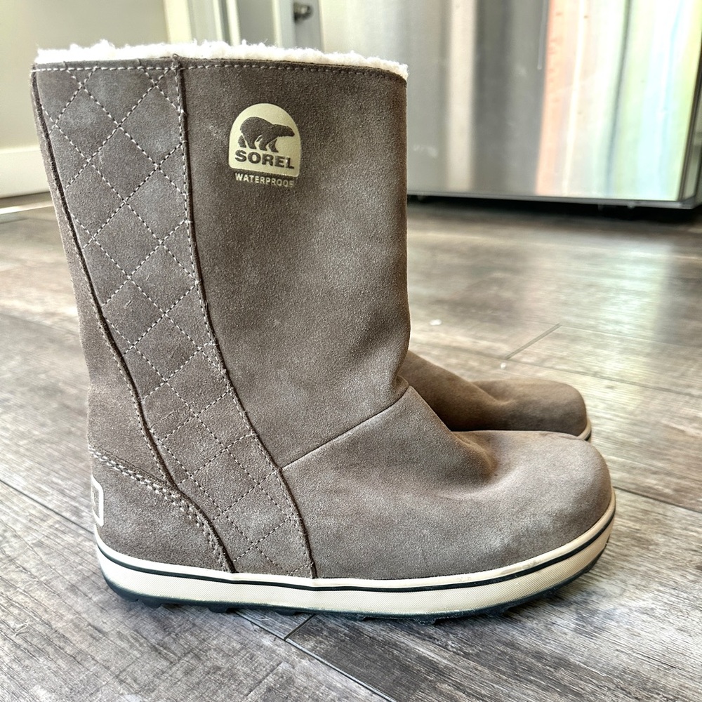 Sorel Glacy Pull On Waterproof Fleece-Lined Suede Leather Boots